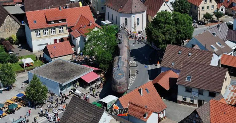 Trak MAN dan Treler 30 Gandar: Operasi Pemindahan Kapal Selam U17 ke Muzium Teknologi Sinsheim
