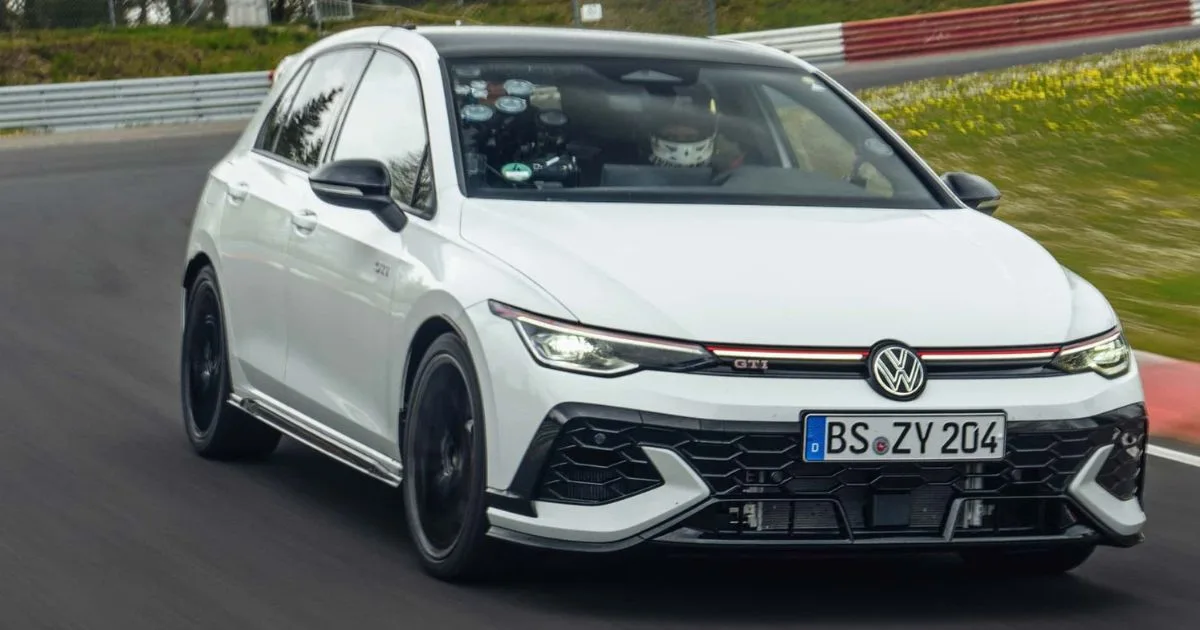 VW Golf GTI Edition 50 Takluk Nürburgring