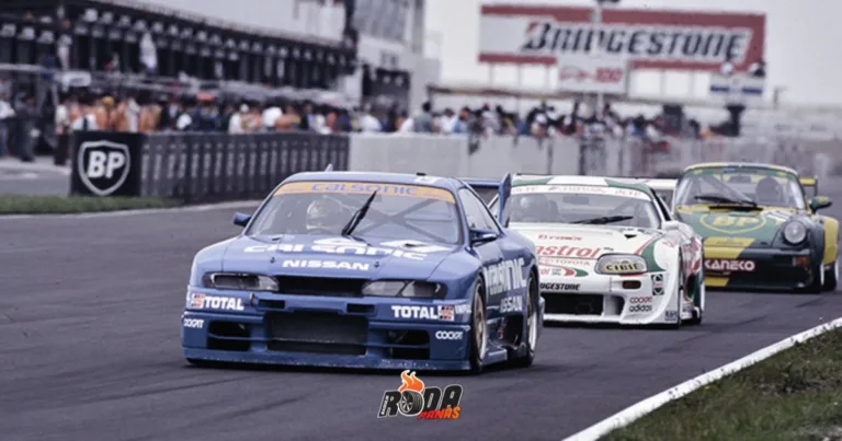 SUPER GT: Tiga Dekad Evolusi Perlumbaan GT Terunggul Asia