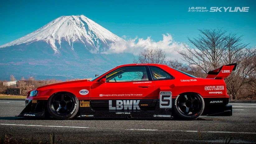 Liberty Walk Pamer F40 dan ER34 di Tokyo Auto Salon KL 2025