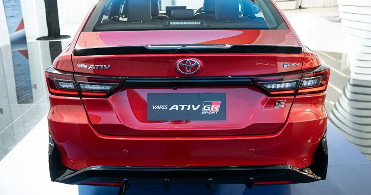 Toyota Yaris ATIV HEV Dilancar di Thailand