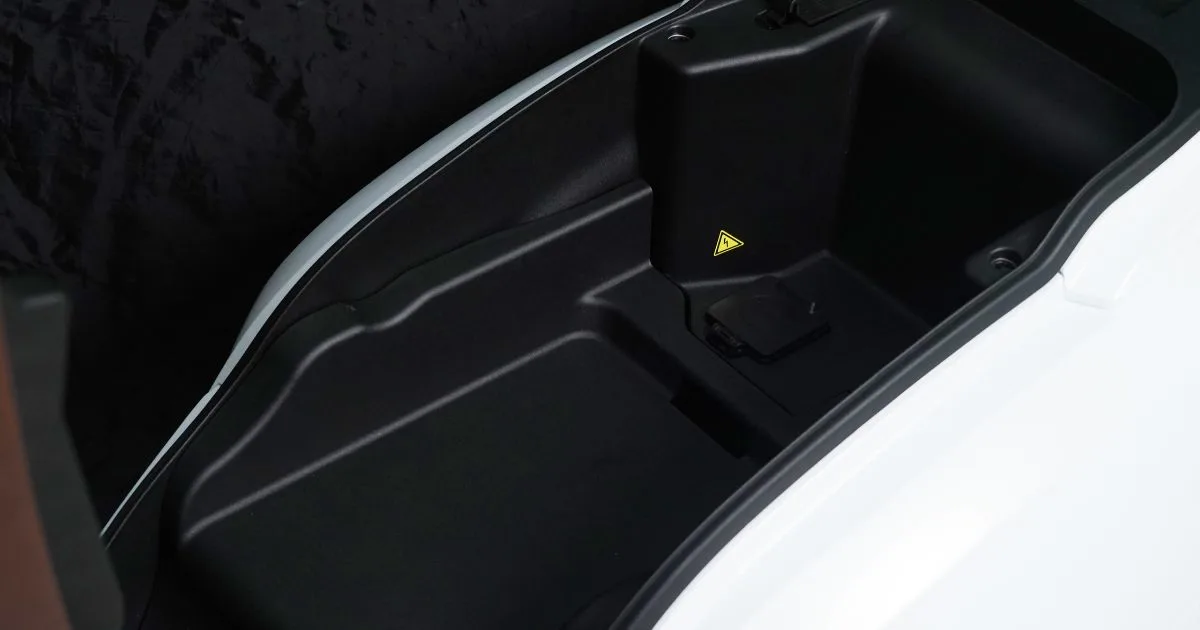 QJMOTOR E-LTR: Skuter Elektrik Mampu Milik