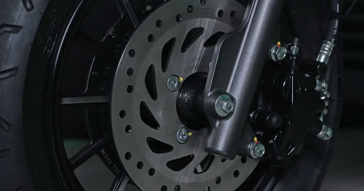 QJMOTOR E-LTR: Skuter Elektrik Mampu Milik