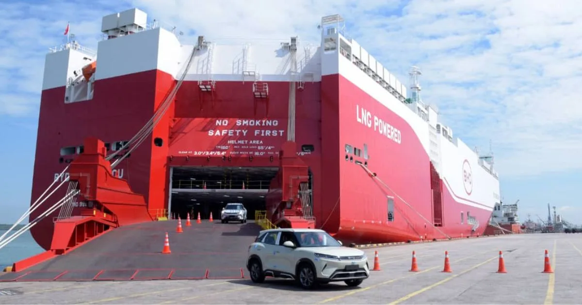 Kapal Pengangkut Khas BYD Zhengzhou Tiba di Malaysia