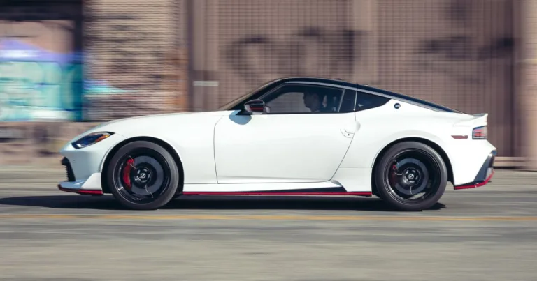 Nissan Z NISMO Akhirnya Ditawarkan dengan Transmisi Manual