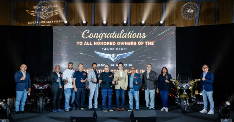Honda Gold Wing 50th Anniversary, Penyerahan Eksklusif Kepada Pemilik