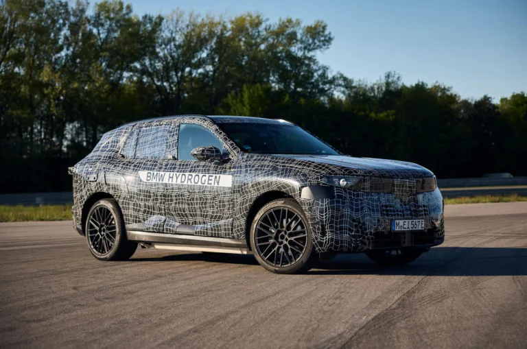 BMW Bakal Perkenal iX5 Hydrogen