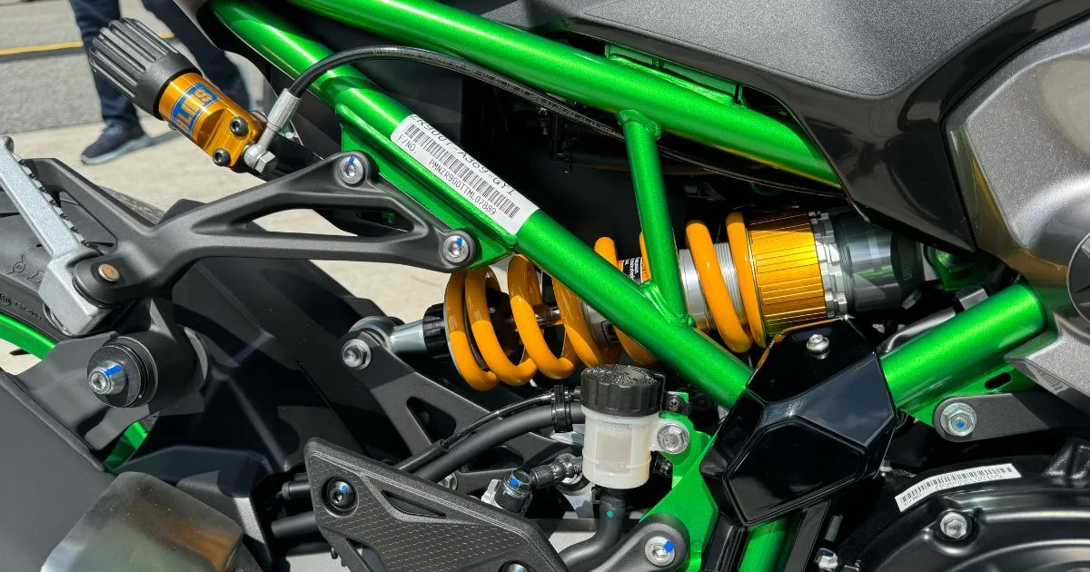 Kawasaki Z900 2025 Dilancarkan, Harga Bermula RM47,800