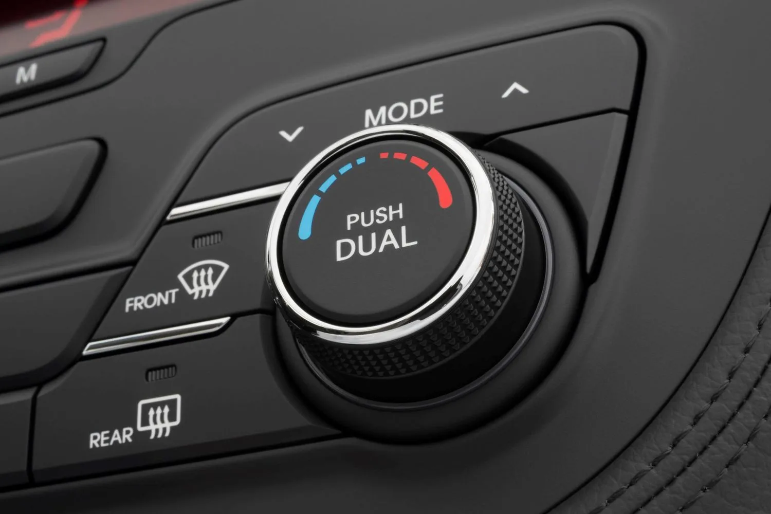 Cermin Kereta Berkabus: Cara Paling Cepat Hilangkan Dengan Tips Mudah & Berkesan 7 Cermin Kereta Berkabus: Cara Paling Cepat Hilangkan Dengan Tips Mudah & Berkesan