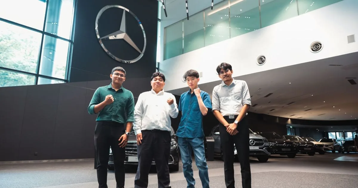 Empat Pelajar Terima Geran Pengajian Automotif Cycle & Carriage