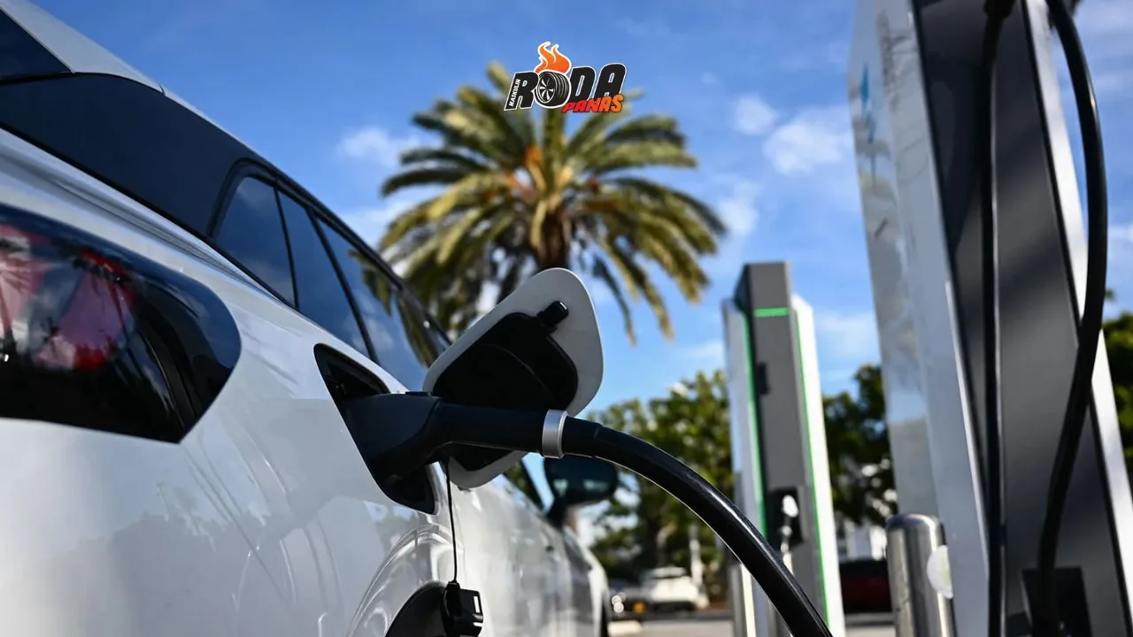 Kenapa Malaysia Masih Skeptikal Dengan Kereta Elektrik?