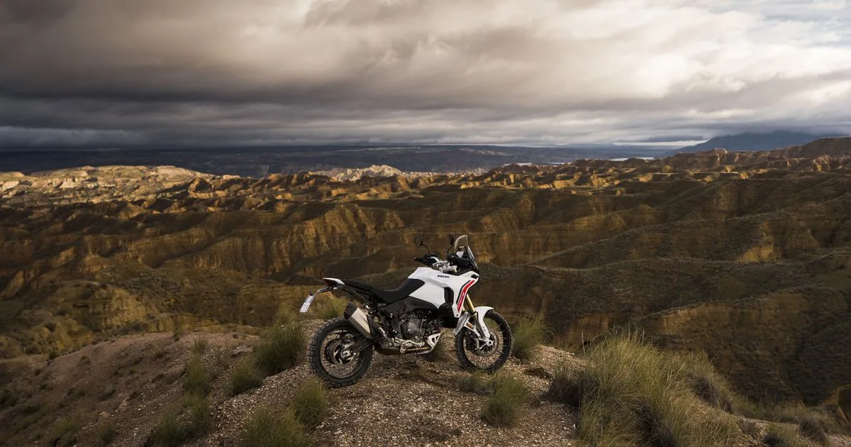 Ducati DesertX 2026, Evolusi Baharu, Enjin V2 890cc 7 Ducati DesertX 2026, Evolusi Baharu, Enjin V2 890cc