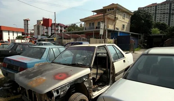 Kenderaan Terbiar Di Kawasan Strata Cetus Konflik Penduduk