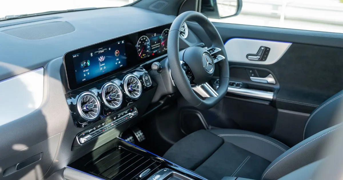 Mercedes-Benz GLA Nightfall Edition Dilancar di Malaysia