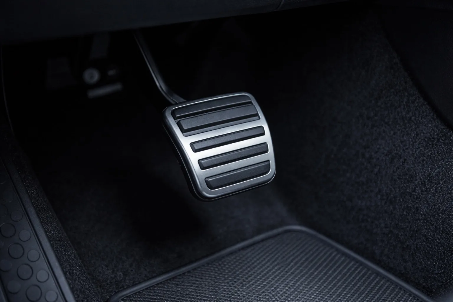 Cara Jimat Minyak Kereta Dalam Trafik Sesak Dengan Mudah 7 Cara Jimat Minyak Kereta Dalam Trafik Sesak Dengan Mudah