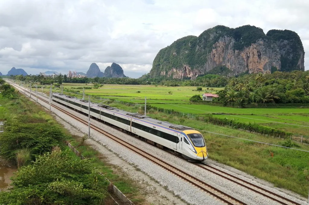 KTMB Tambah 26 Perjalanan Tren Sempena Hari Raya 2026 8 KTMB Tambah 26 Perjalanan Tren Sempena Hari Raya 2026