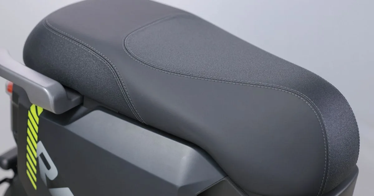 EZI Ray 01 Kini Di Malaysia, Skuter Elektrik Mampu Milik !