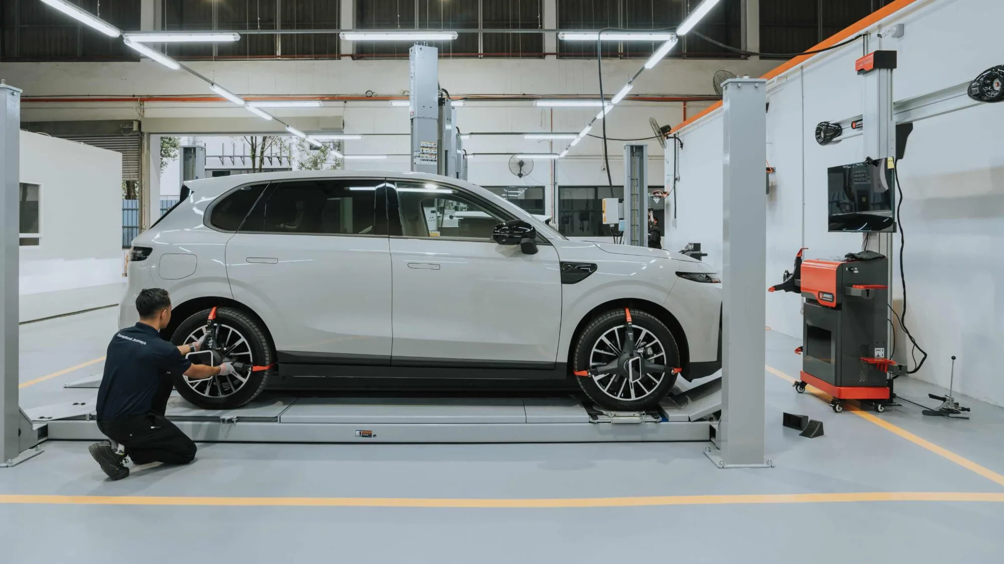 Cycle & Carriage Buka Pusat 3S Leapmotor Pertama di Glenmarie 11 Cycle & Carriage Buka Pusat 3S Leapmotor Pertama di Glenmarie