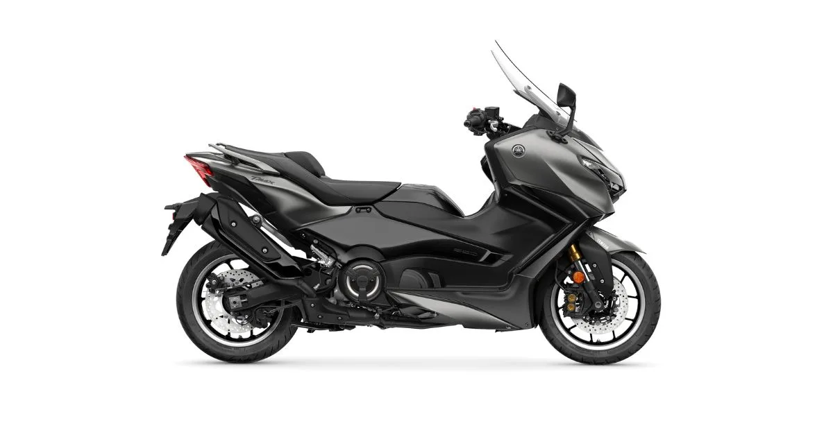 Yamaha TMAX Tech Max 2026 Kini Dalam Warna Baharu Crystal Graphite