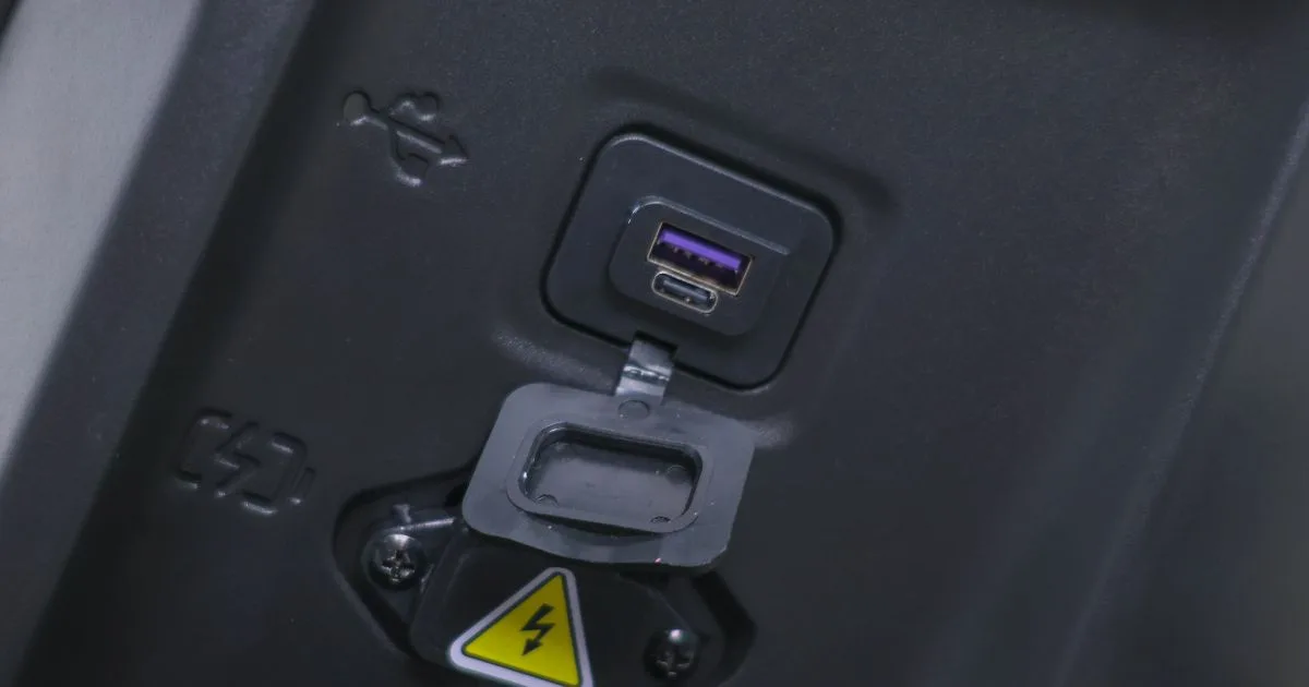 EZI Ray 01 Kini Di Malaysia, Skuter Elektrik Mampu Milik !