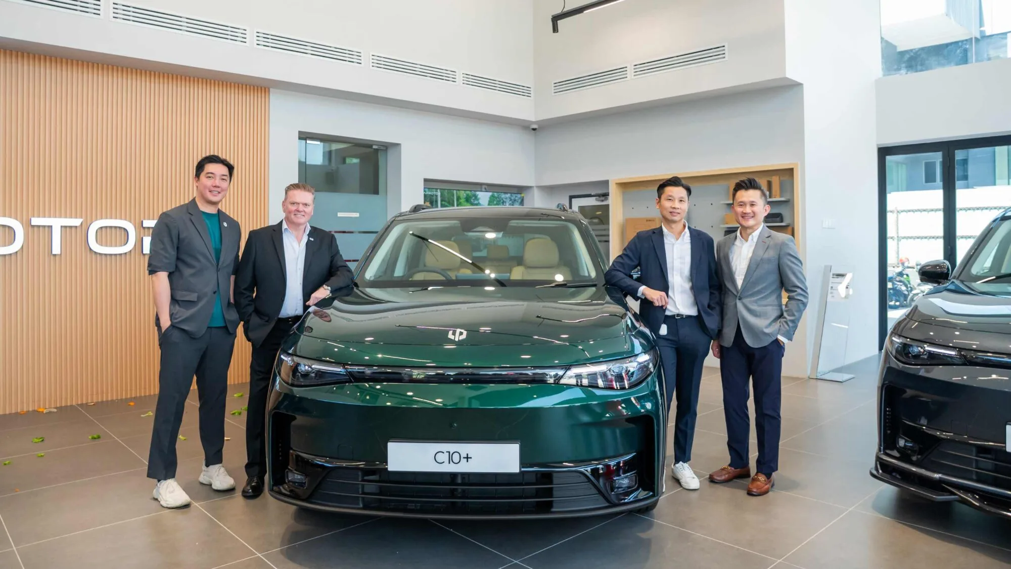 Cycle & Carriage Buka Pusat 3S Leapmotor Pertama di Glenmarie 9 Cycle & Carriage Buka Pusat 3S Leapmotor Pertama di Glenmarie