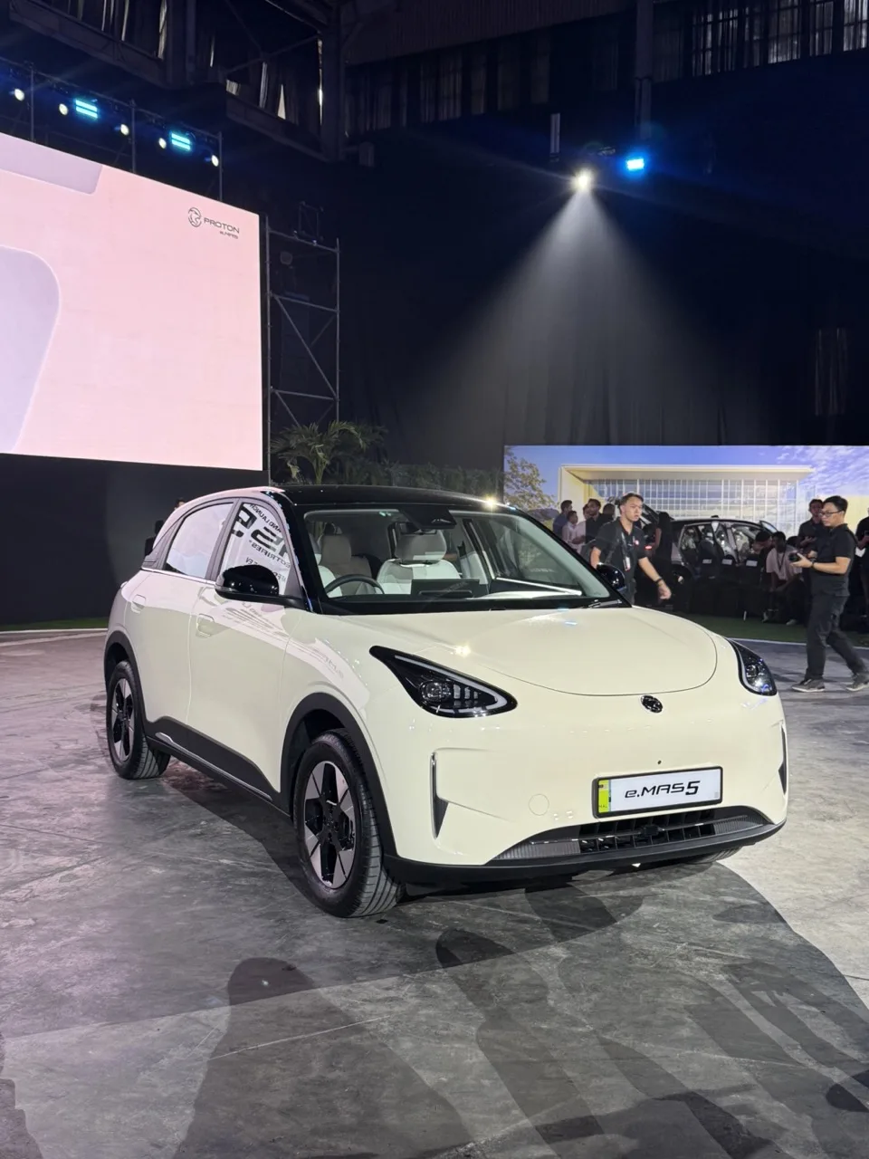 Harga Bahan Api Naik di Malaysia Dorong Peralihan Kepada EV