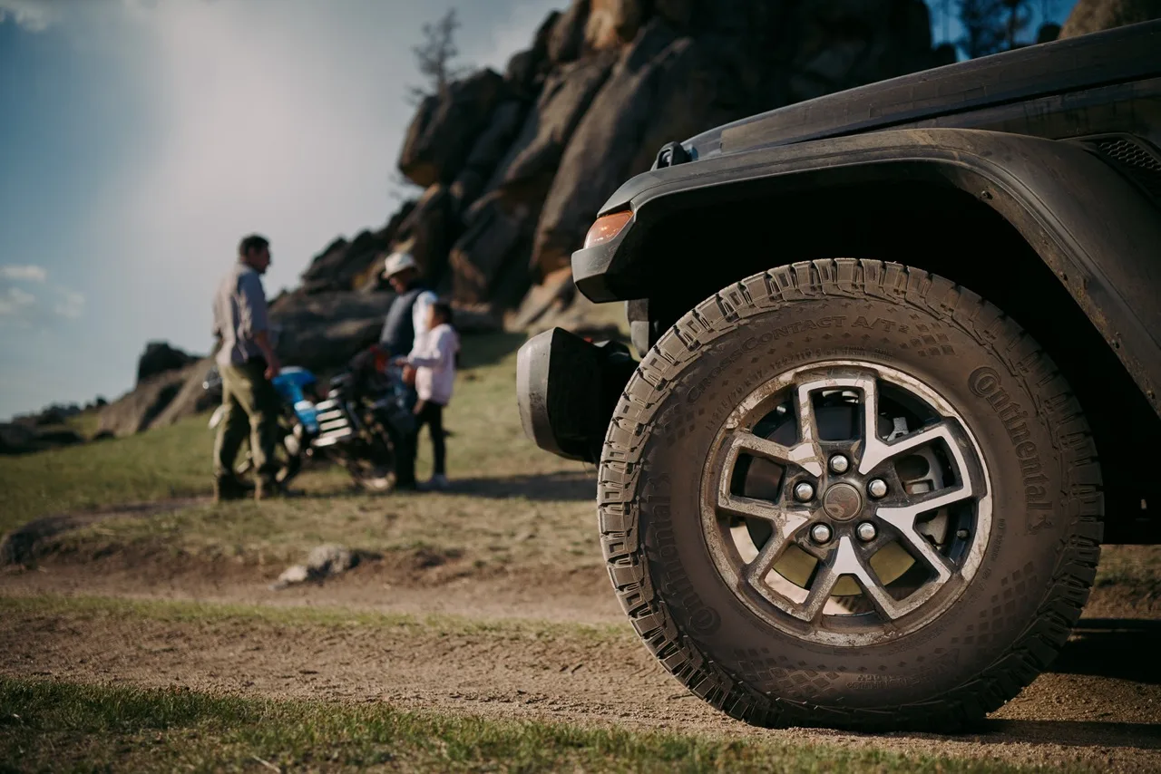 Continental Perkenal Tayar CrossContact AT2 Untuk SUV & 4×4