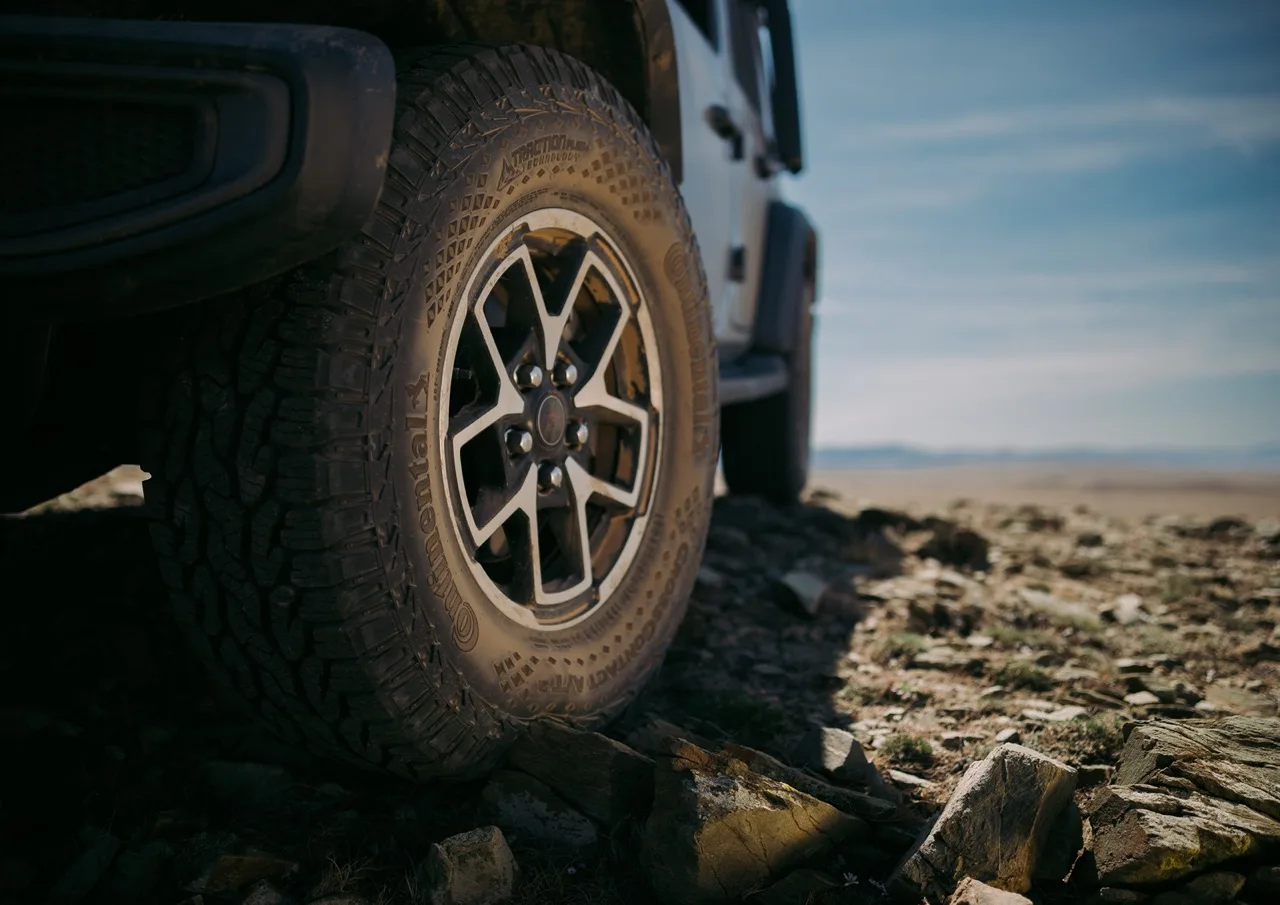 Continental Perkenal Tayar CrossContact AT2 Untuk SUV & 4×4