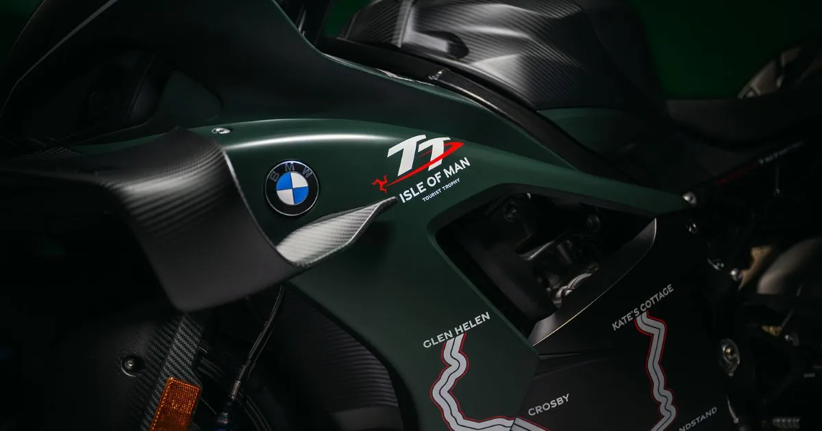 BMW M RR Limited Edition Isle of Man TT, Terhad 115 Unit Seluruh Dunia 4 BMW M RR Limited Edition Isle of Man TT, Terhad 115 Unit Seluruh Dunia