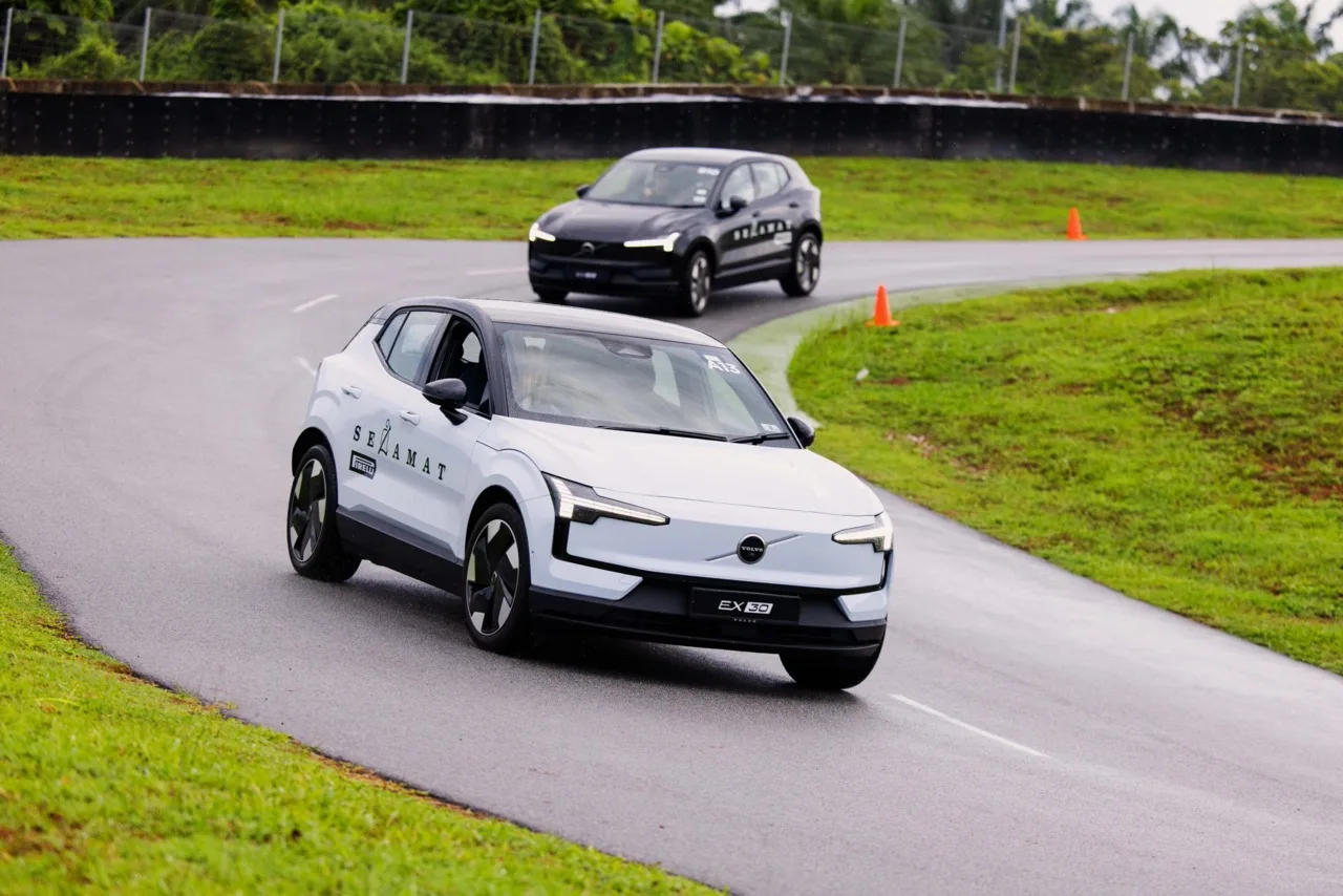 Volvo Selamat Driving Experience Ajar Kawalan Kereta Ketika Kecemasan 4 Volvo Selamat Driving Experience Ajar Kawalan Kereta Ketika Kecemasan