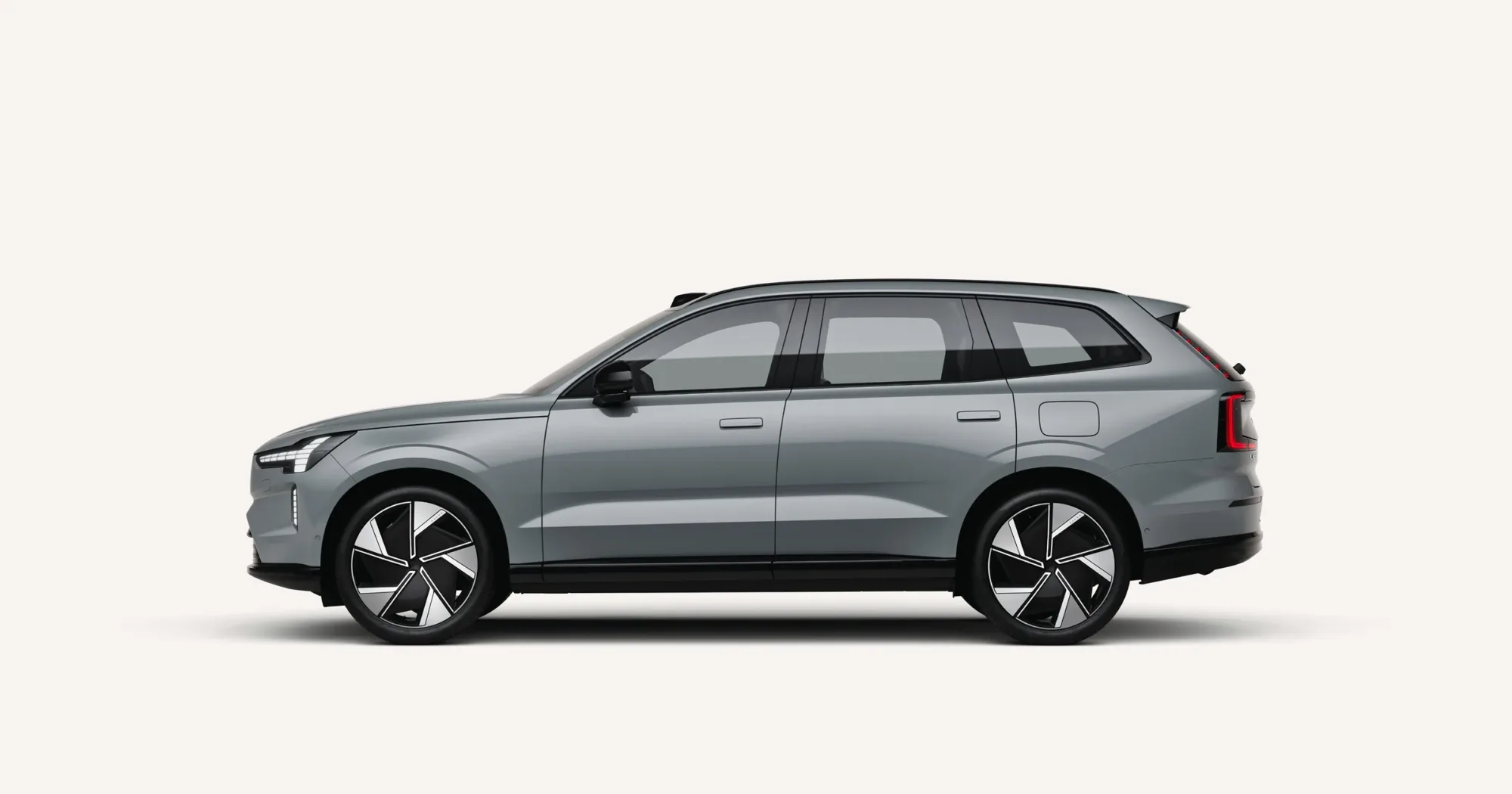 Volvo Selekt Malaysia Tawar 100 Kereta Premium RM153,000