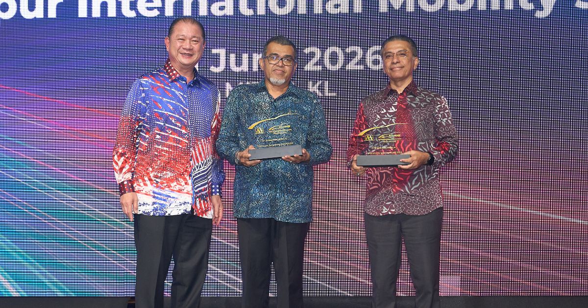 KLIMS 2026 Dibuka Secara Rasmi Kepada Pengunjung, Mobiliti Hijau Terajui Masa Depan Industri Automotif Malaysia 2 KLIMS 2026 Dibuka Secara Rasmi Kepada Pengunjung, Mobiliti Hijau Terajui Masa Depan Industri Automotif Malaysia