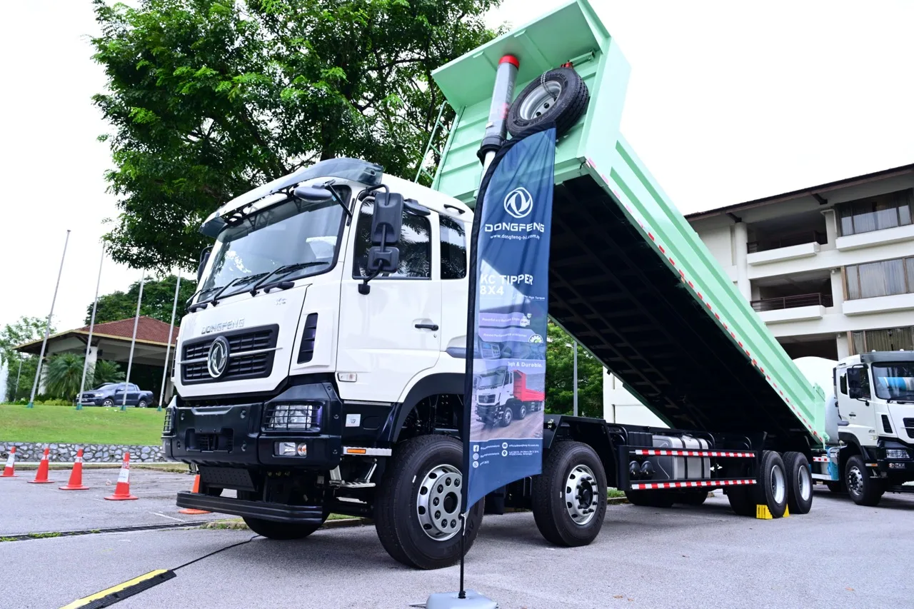 Dongfeng Heavy Industries Tembusi Malaysia, 200 Unit Trak Tugas Berat Ditempah 2 Dongfeng Heavy Industries Tembusi Malaysia, 200 Unit Trak Tugas Berat Ditempah