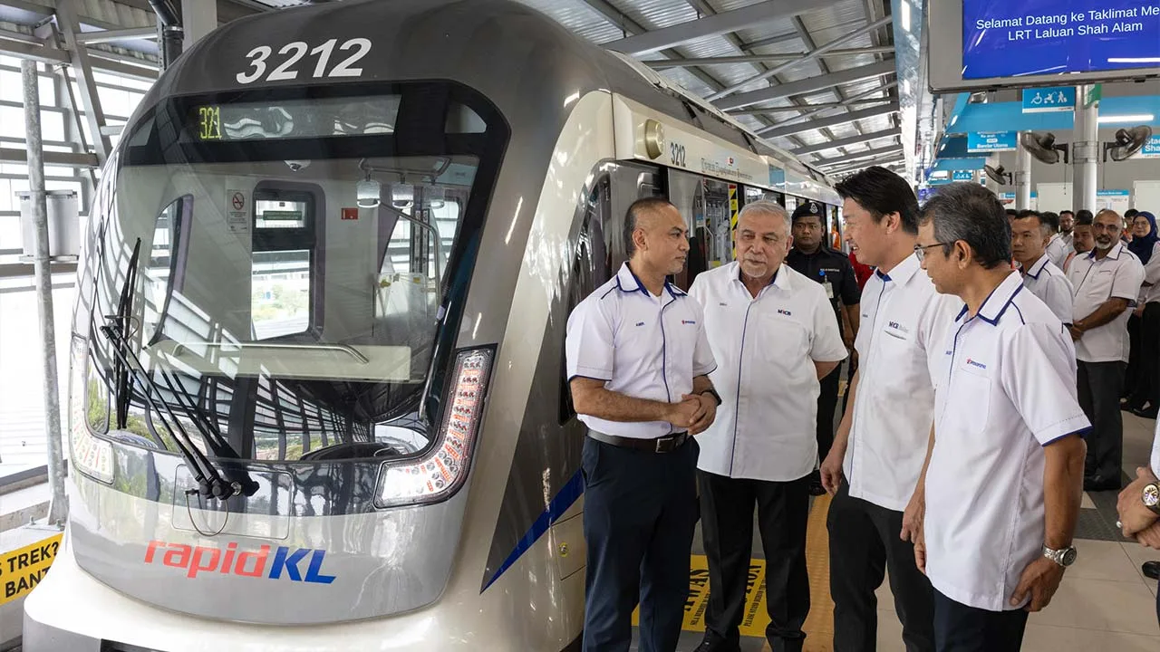 LRT Laluan Shah Alam Rasmi Beroperasi Isnin Depan 2 LRT Laluan Shah Alam Rasmi Beroperasi Isnin Depan