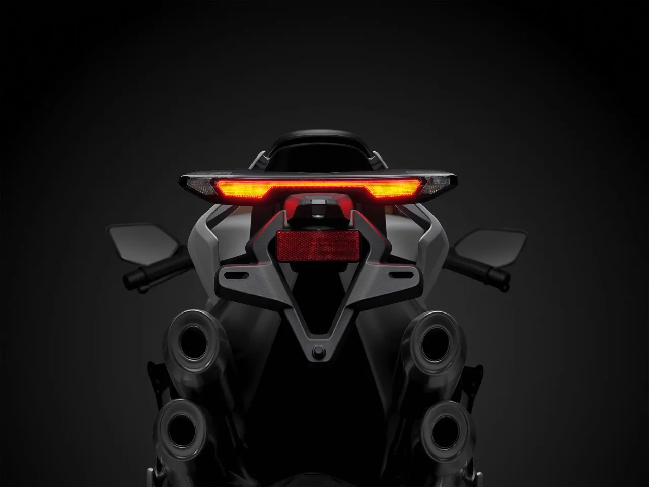 CFMOTO 750SR-S Dilancar di Malaysia, Enjin 749cc 4 Silinder