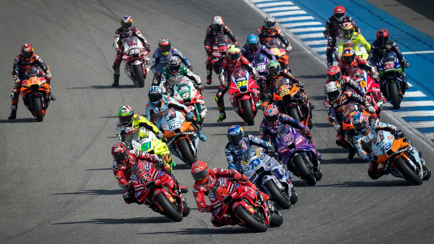 Perbezaan MotoGP Moto2 Moto3: Fakta Penting Yang Ramai Peminat Masih Keliru 7 Perbezaan MotoGP Moto2 Moto3: Fakta Penting Yang Ramai Peminat Masih Keliru