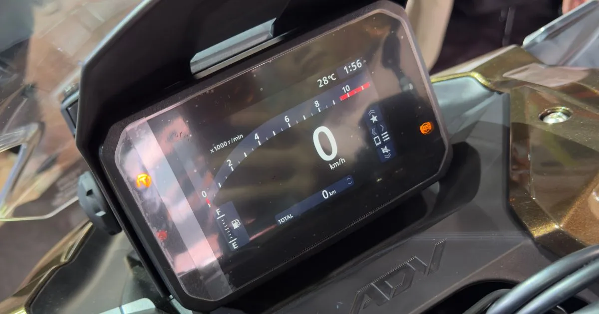 Honda ADV160 Baharu Dilancarkan, Kini Dengan Honda RoadSync