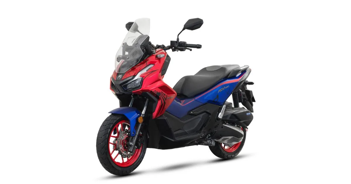 Honda ADV160 Spider-Man Edition, Terhad 300 Unit 2 Honda ADV160 Spider-Man Edition, Terhad 300 Unit