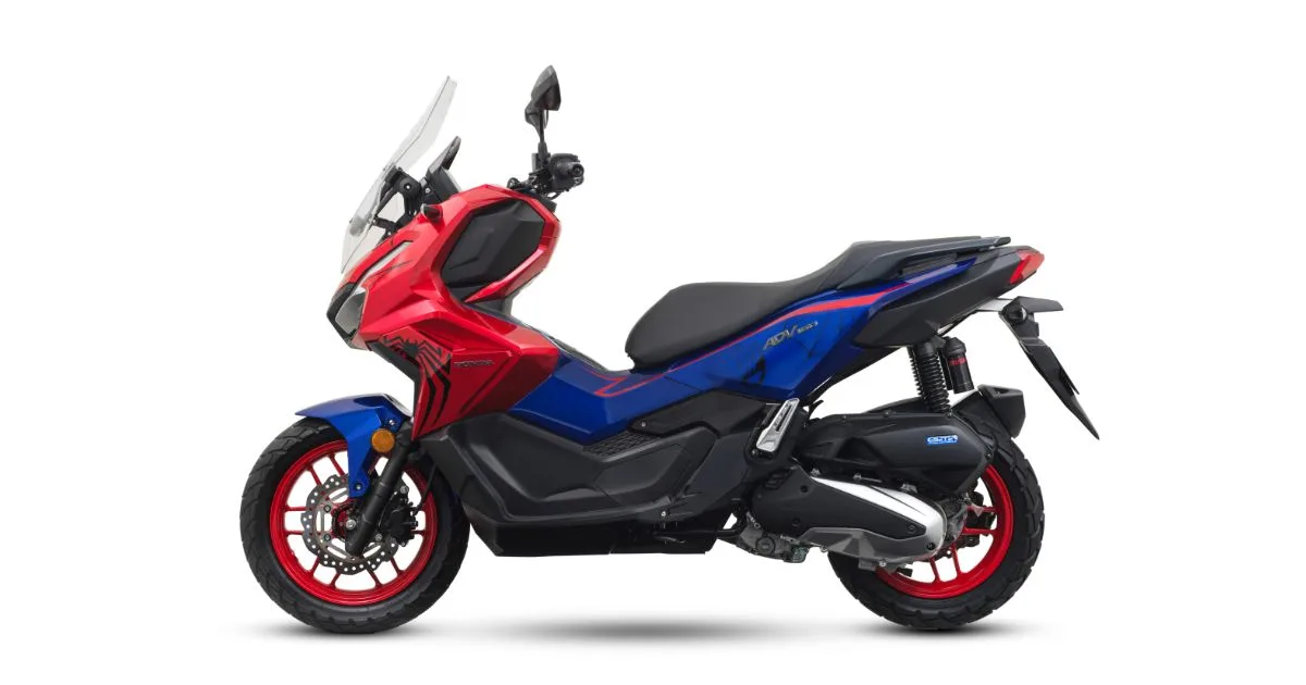 Honda ADV160 Spider-Man Edition, Terhad 300 Unit 5 Honda ADV160 Spider-Man Edition, Terhad 300 Unit