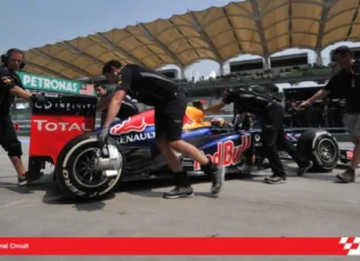 PETRONAS SIC, Litar Lumba yang Siap Dibina Dalam Masa 14 Bulan