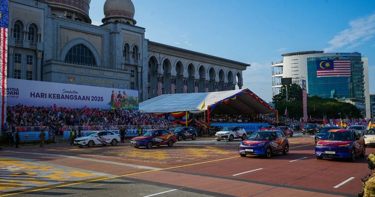 PROTON Sertai Perarakan Hari Kebangsaan 2026 Dengan 14 Kenderaan