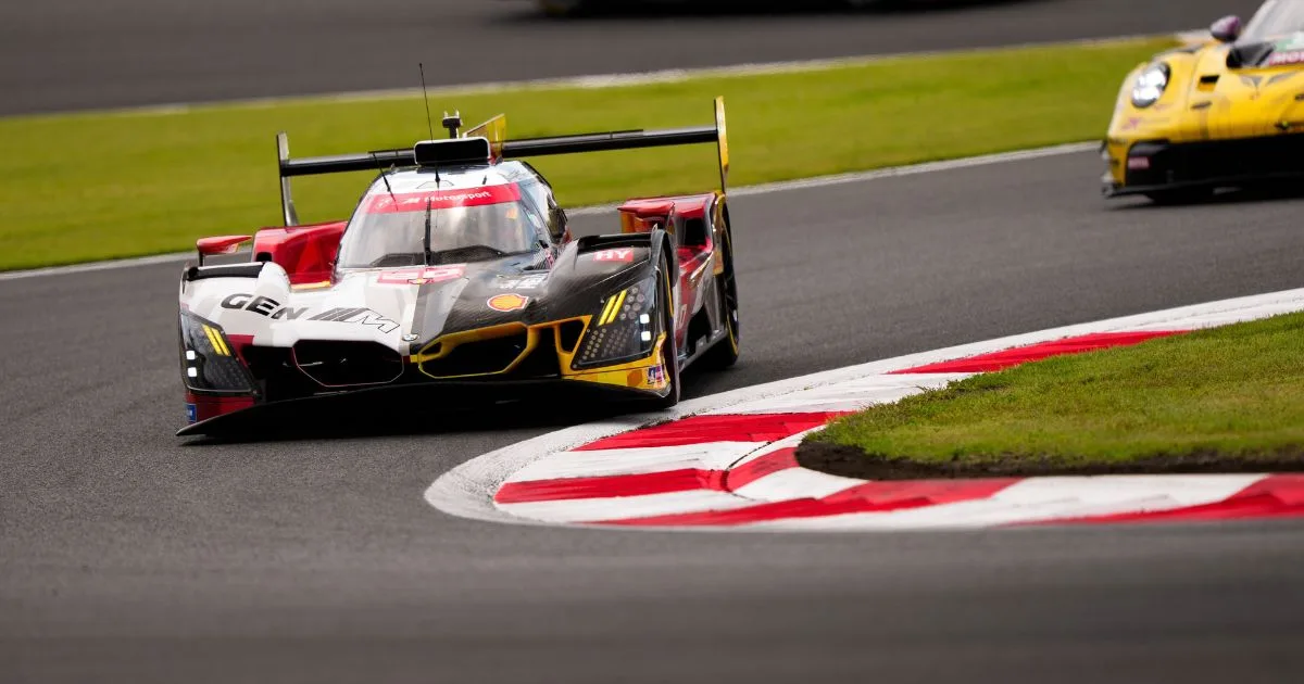 BMW M Team WRT Raih Podium di Fuji! 3 bmw