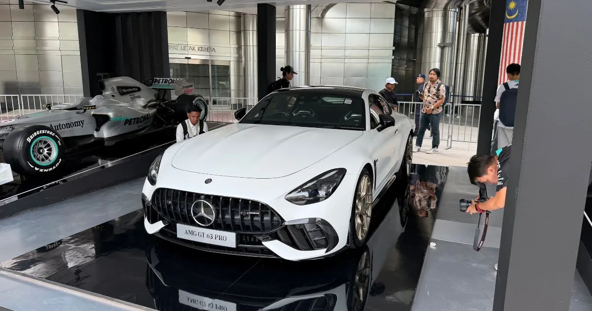 Mercedes-AMG GT Baharu Tiba di Malaysia! 2 Mercedes-AMG GT