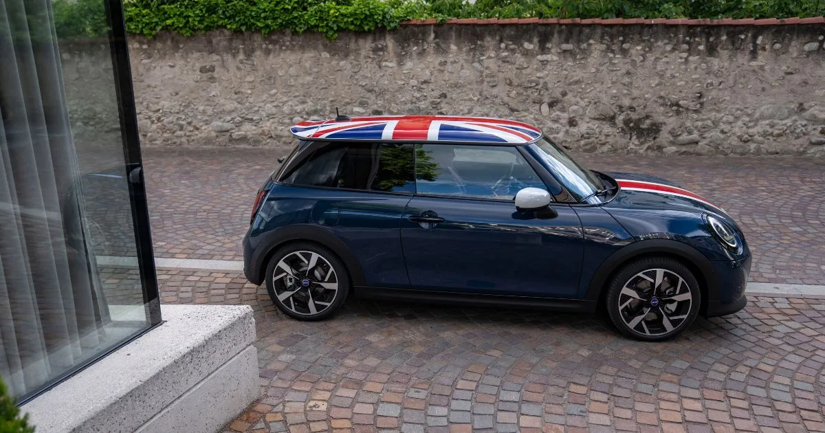 MINI Cooper S Oxford Edition Dilancar di Malaysia, Terhad Enam Unit 5 MINI Cooper S Oxford Edition Dilancar di Malaysia, Terhad Enam Unit