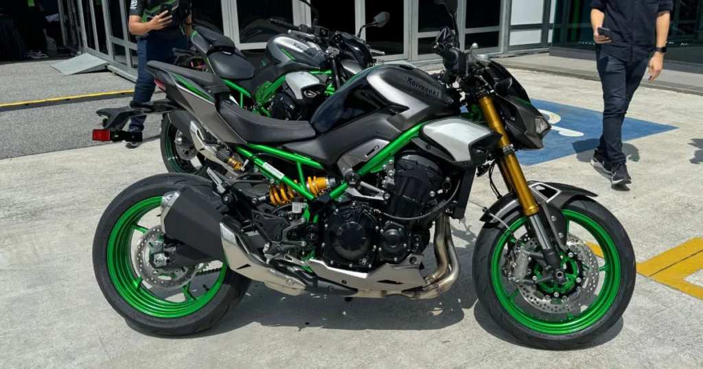 Tunggang Uji Kawasaki Z900, Kalau Dah Cuba Memang Susah Nak Move On! 15 Z900