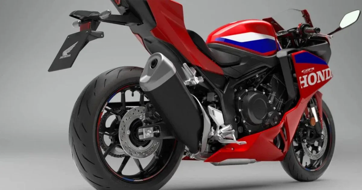 Honda CBR500R FOUR 2027, Empat Silinder 500cc! 3 Honda CBR500R FOUR 2027, Empat Silinder 500cc!