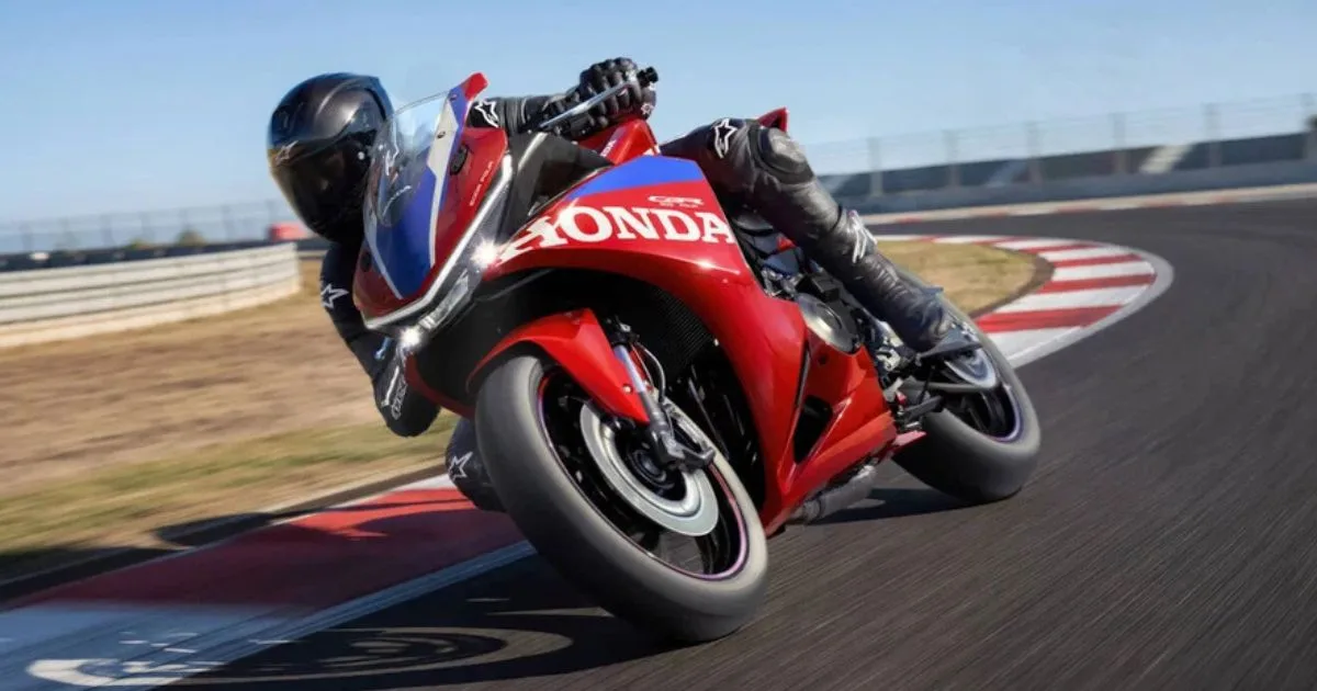 Honda CBR500R FOUR 2027, Empat Silinder 500cc! 2 CBR500R FOUR